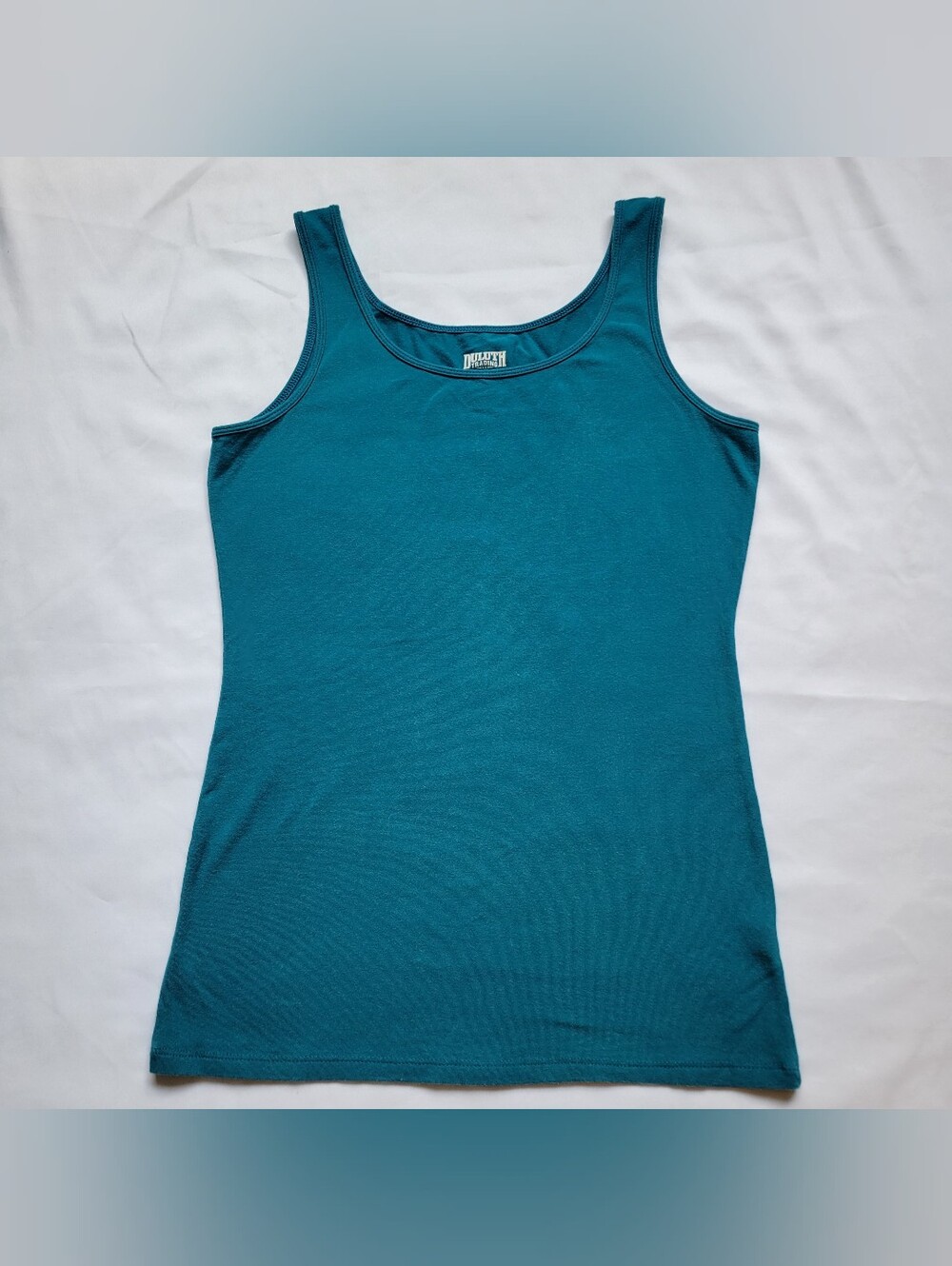 Duluth Trading Company Women's No-Yank Tank Turquoise Blue Tanktop Small